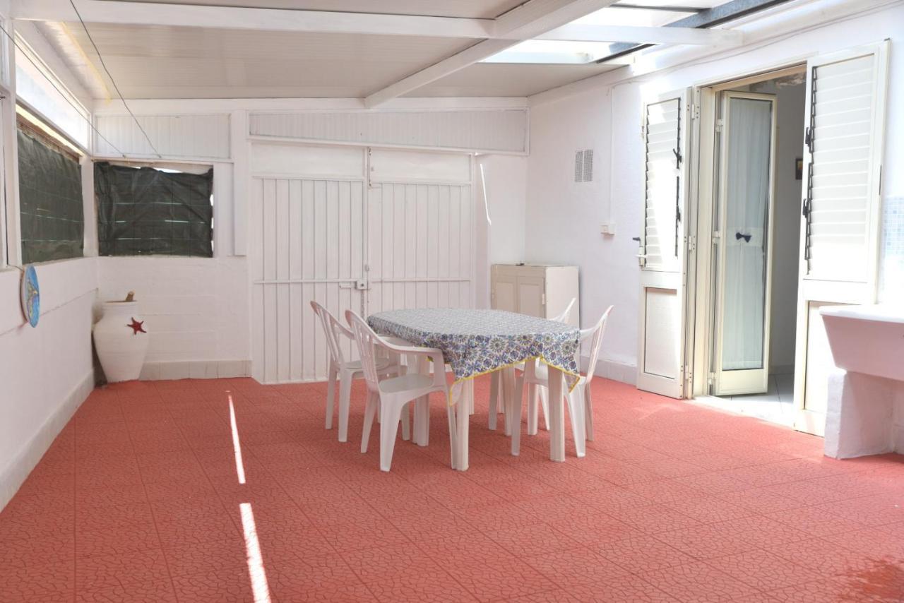 Casa Vacanze Belvedere 恩佩多克莱港 外观 照片